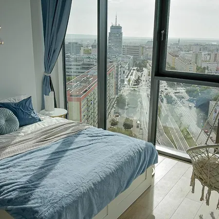 Heaven Hanza Tower 17th Floor